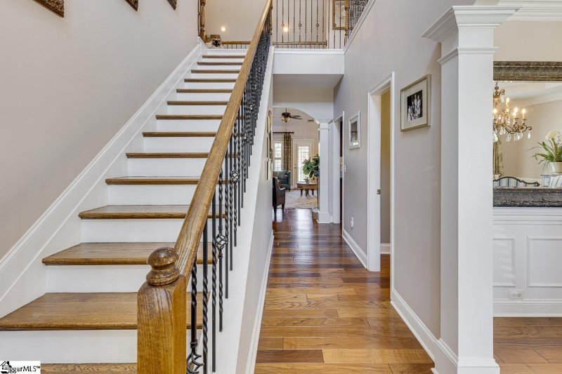 Property image 3 at 12 Firnstone Court, Greenville, SC 29607