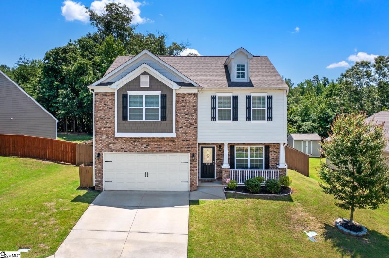 237 Hartwood Lake Lane