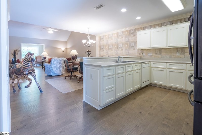 Property image 4 at 78 Magnolia Crest Drive, Simpsonville, SC 29681