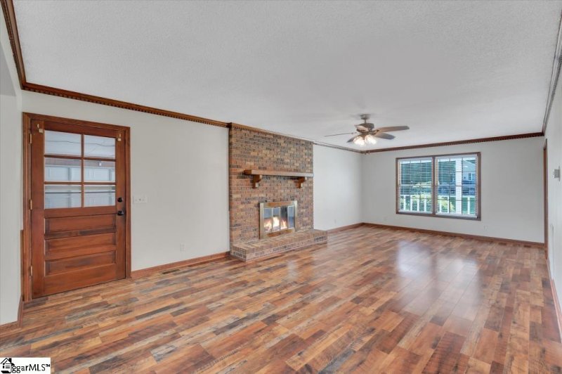 Property image 4 at 205 Sheffield Court, Easley, SC 29642-9031