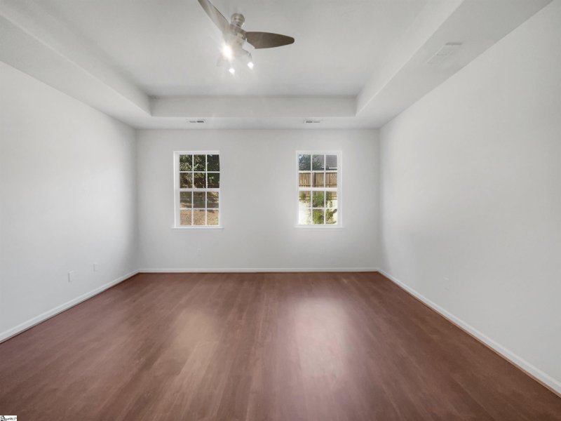 Property image 5 at 8 Old Tree Court, Simpsonville, SC 29681