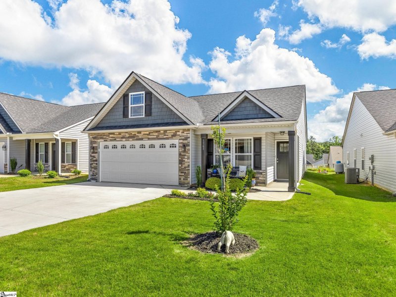 Property image 3 at 1161 Mason Hill Way, Spartanburg, SC 29301