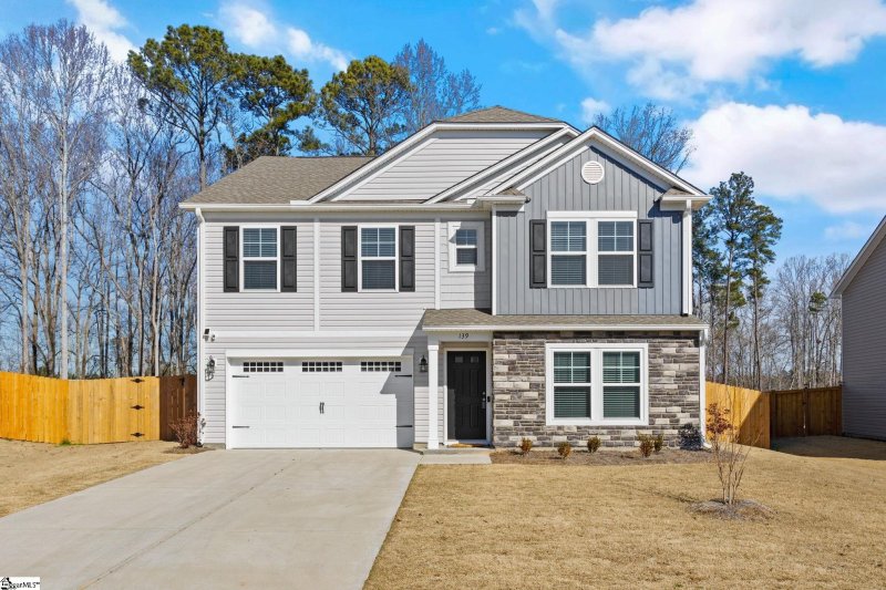 Property image 2 at 139 Bruinen Drive, Fountain Inn, SC 29644