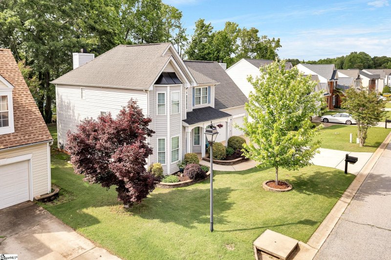 Property image 3 at 144 Birkhall Circle, Greenville, SC 29605-5952