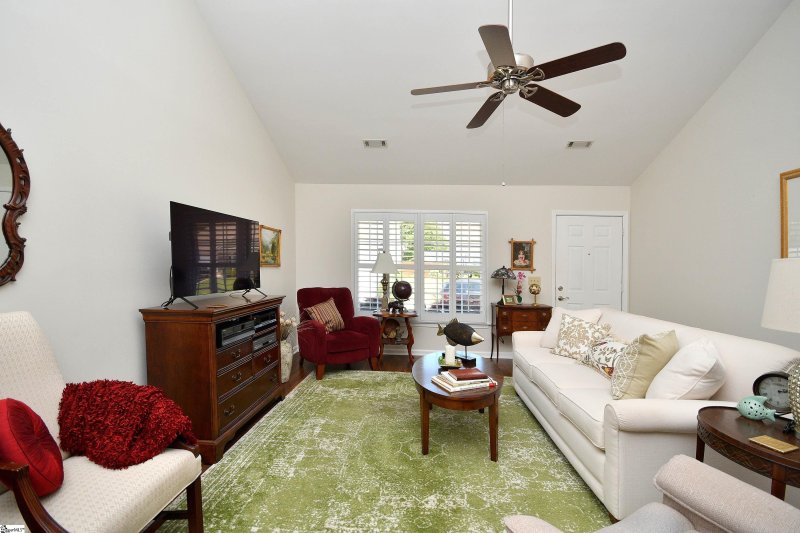 Property image 4 at 106 Baldwin Place, Easley, SC 29642