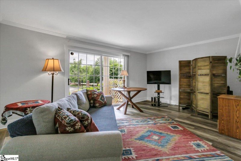 Property image 4 at 925 Cleveland Street, Greenville, SC 29601