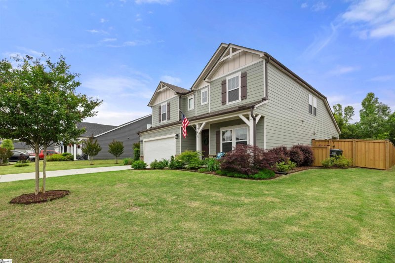 Property image 3 at 323 Bristle Fern Trail, Simpsonville, SC 29680