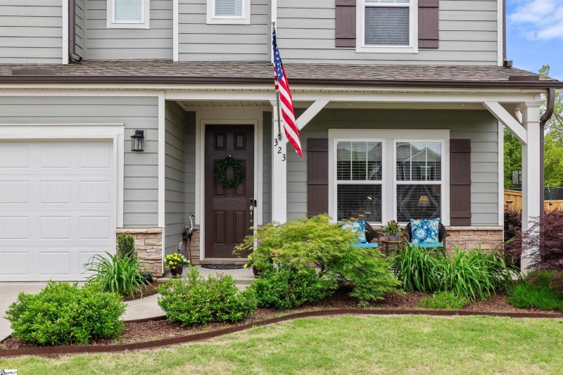 Property image 4 at 323 Bristle Fern Trail, Simpsonville, SC 29680