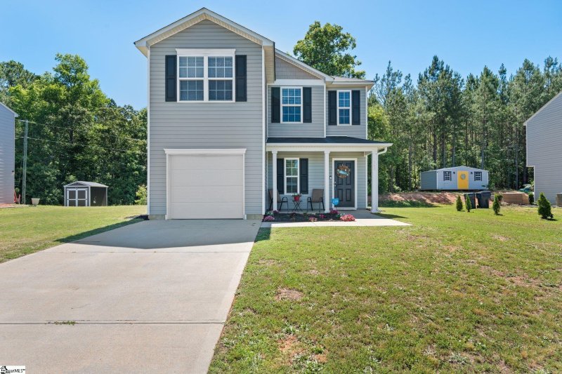 Property image 3 at 164 Queens Circle, Laurens, SC 29360