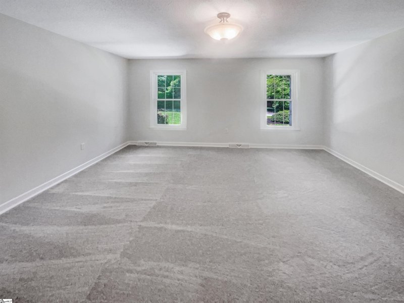 Property image 5 at 101 Hedgewood Court, Greer, SC 29650