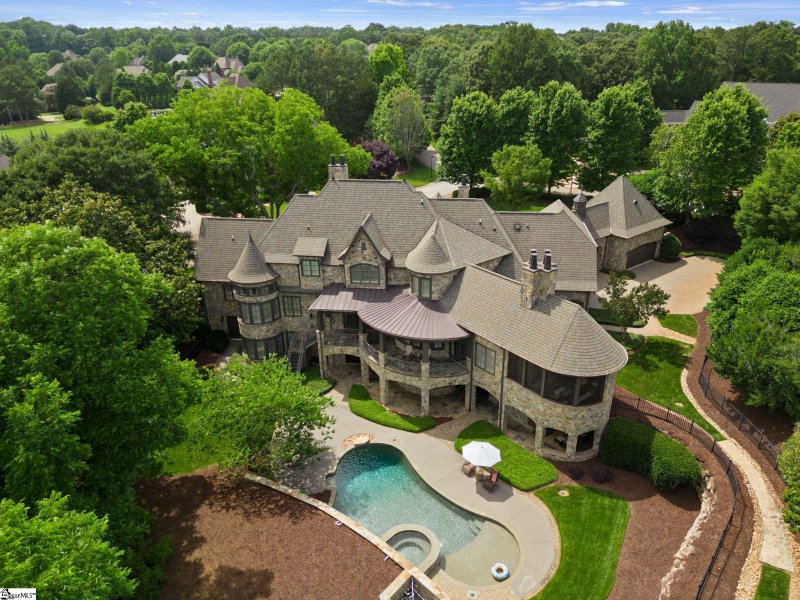 Property image 2 at 101 Poplar Hill Lane, Greenville, SC 29615