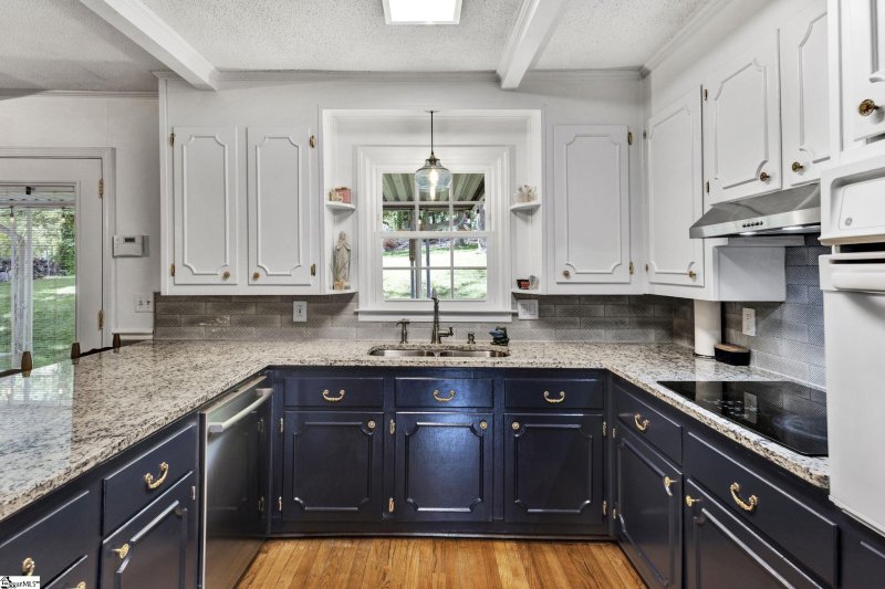 Property image 4 at 109 Bellview Drive, Taylors, SC 29687