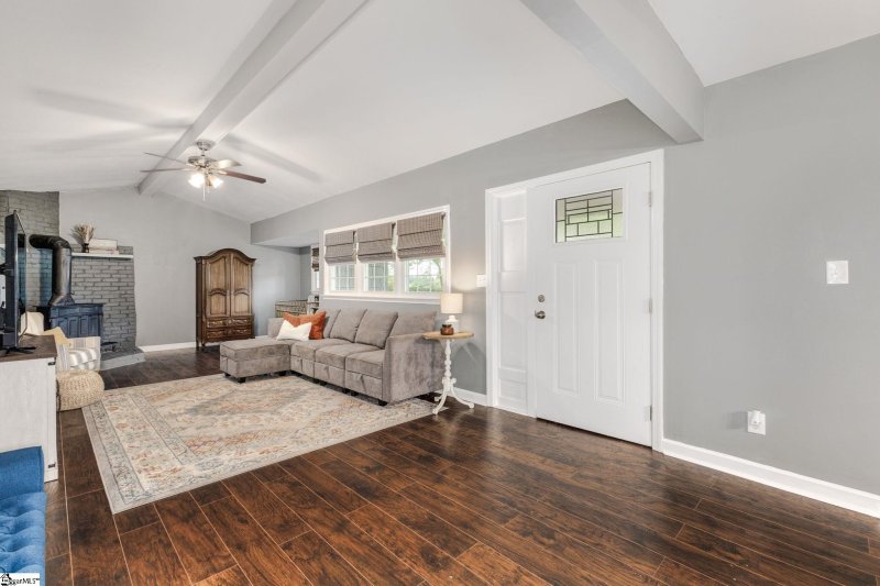 Property image 4 at 111 Le Ann Drive, Easley, SC 29642