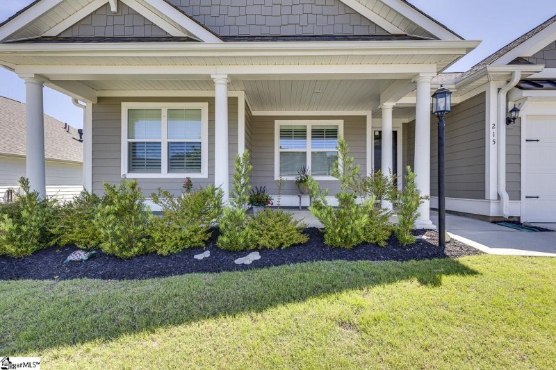 Property image 4 at 215 Lincoln Hill Road, Taylors, SC 29687-5787