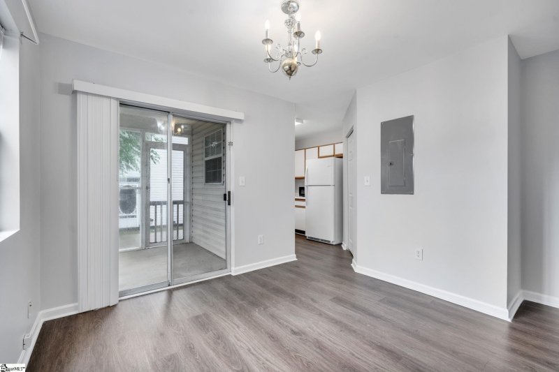 Property image 5 at 4 Hayfield Lane, Greer, SC 29650