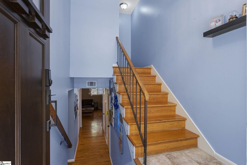 Property image 4 at 76 Briarview Circle, Greenville, SC 29615