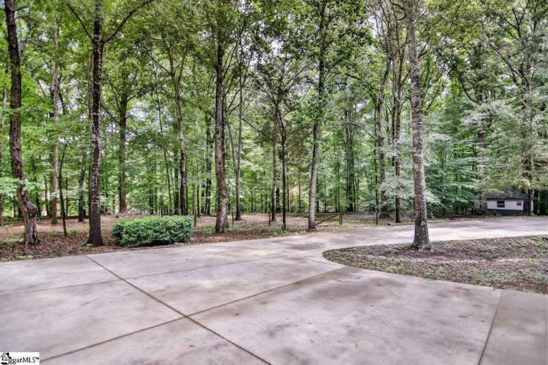 Property image 5 at 128 Fox Trace, Simpsonville, SC 29680