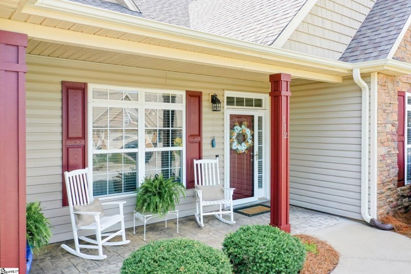 Property image 3 of 112 Dewfield Lane in Glen Lake, Boiling Springs, SC 29316