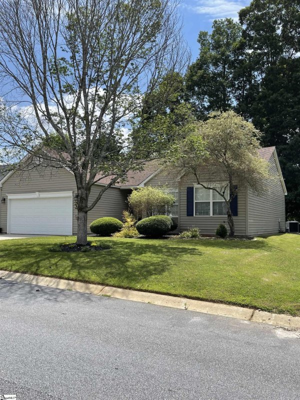 Property image 3 at 417 Bel Arbor Lane, Mauldin, SC 29662