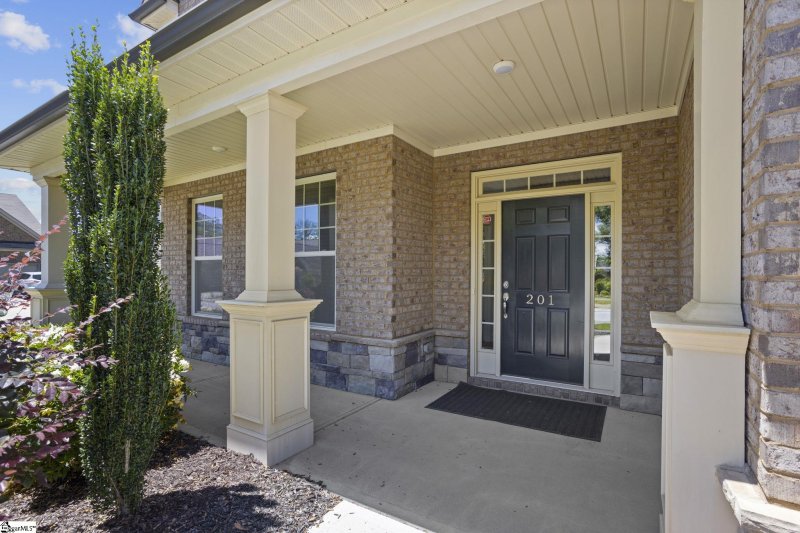 Property image 4 at 201 Redmont Court, Simpsonville, SC 29680-6463