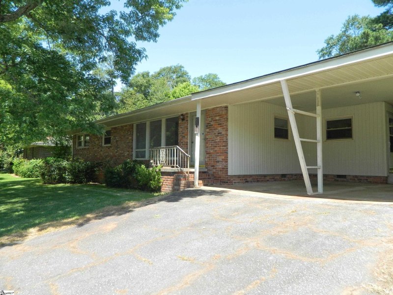 Property image 4 at 2021 Sheldon Drive, Anderson, SC 29621-3929