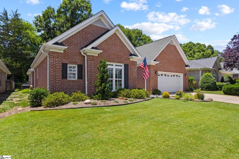 Property image 2 at 10 Wineberry Way, Greenville, SC 29615