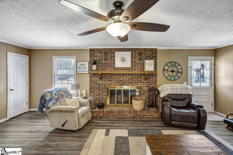 Property image 4 at 316 Woodfield Drive, Easley, SC 29642-1641