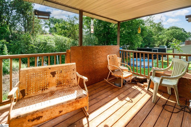 Property image 4 at 304 Watkins Road, Greenville, SC 29617