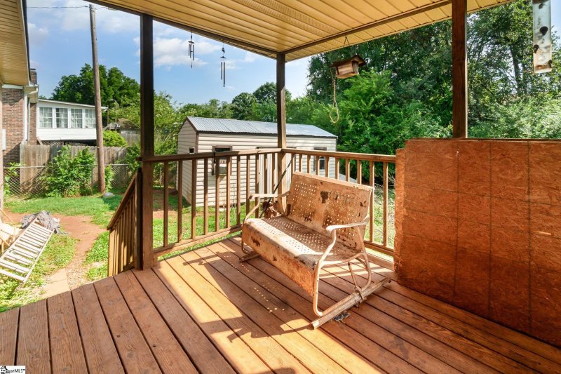 Property image 5 at 304 Watkins Road, Greenville, SC 29617