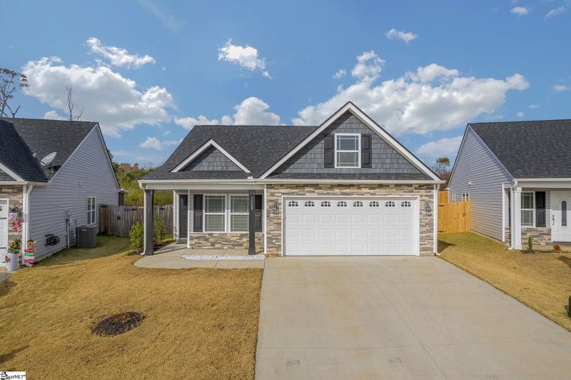 Property image 3 at 1168 Mason Hill Way, Spartanburg, SC 29301