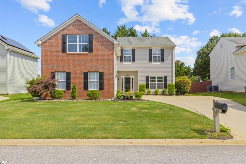 Property image 2 at 112 Sentinel Court, Simpsonville, SC 29681
