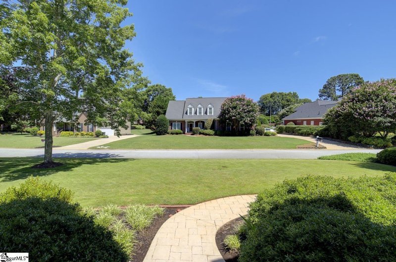 Property image 3 at 517 Brighton Circle, Easley, SC 29642