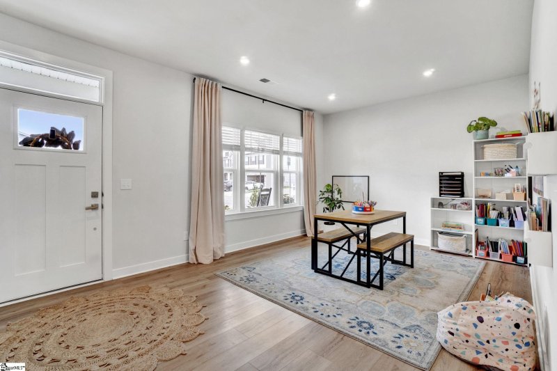 Property image 5 at 1 Comanche Trail, Greenville, SC 29607