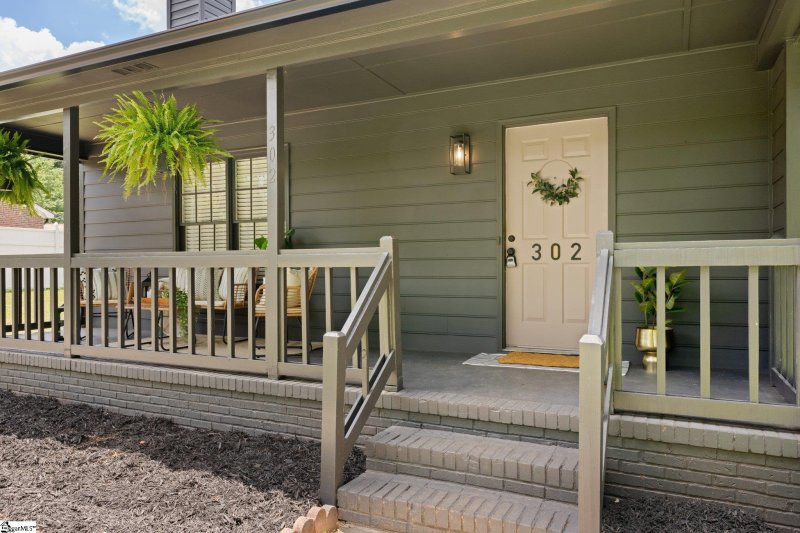 Property image 5 at 302 Camellia Lane, Simpsonville, SC 29681