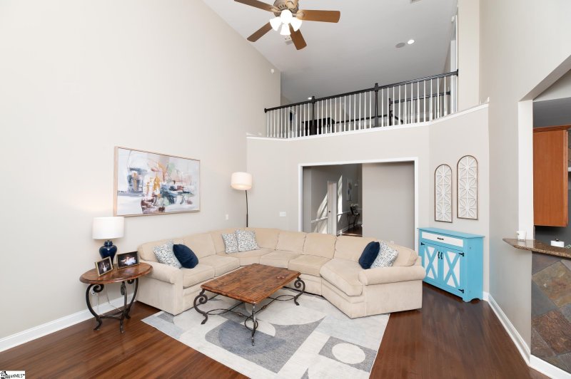 Property image 4 at 209 Yorkswell Lane, Greenville, SC 29607