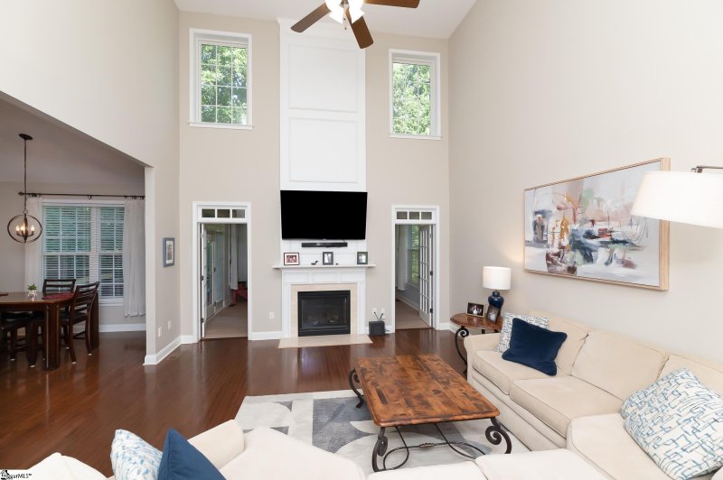 Property image 5 at 209 Yorkswell Lane, Greenville, SC 29607