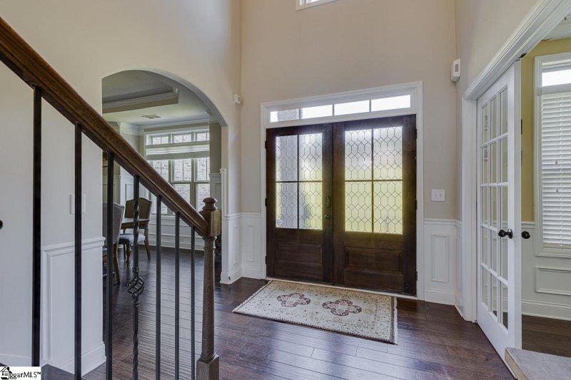 Property image 5 at 330 Tuxedo Lane, Greer, SC 29651