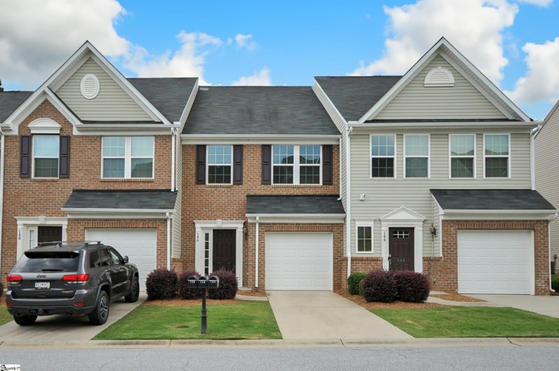 146 Awendaw Way