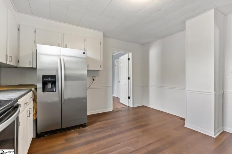 Property image 5 at 528 Shirley Street, Spartanburg, SC 29302-3837