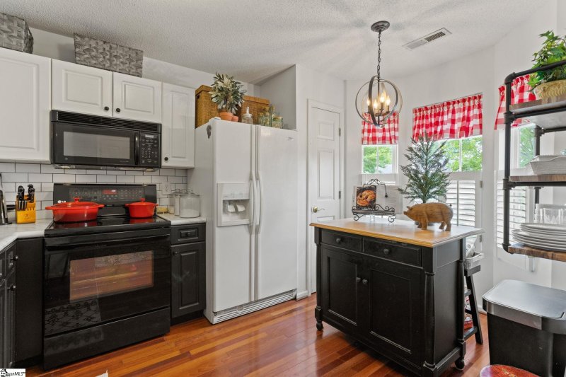 Property image 3 at 277 Weston Valley Drive, Moore, SC 29369