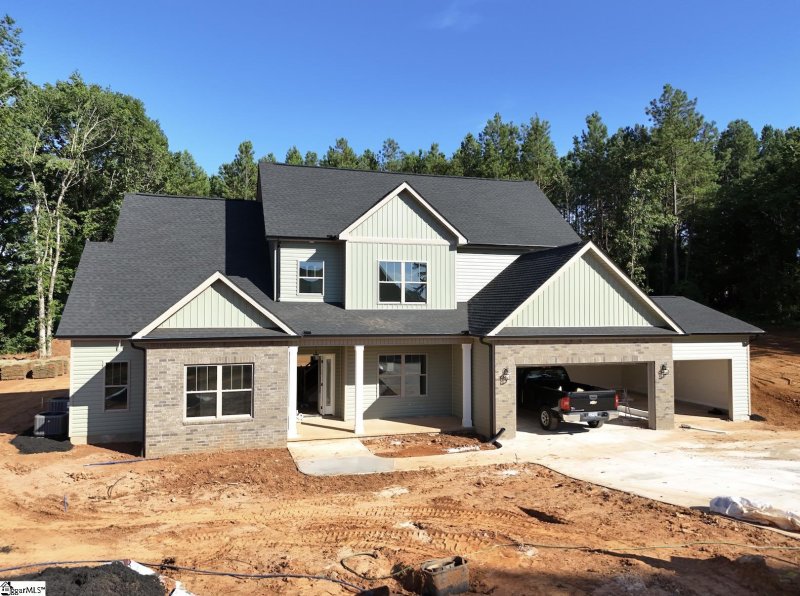 Property image 2 at 209 Wrenwood Court, Piedmont, SC 29673
