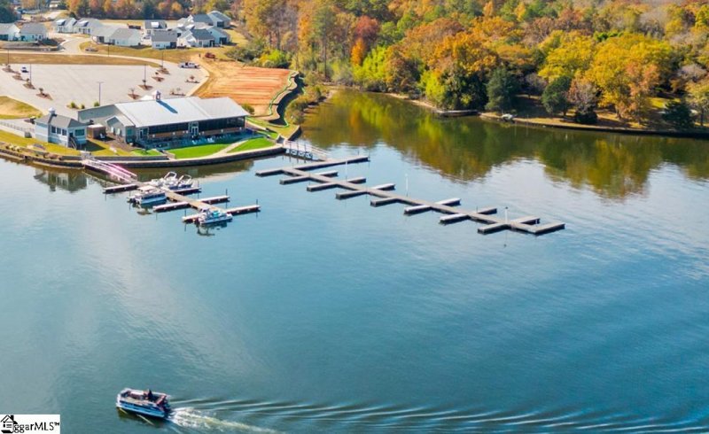 Property image 4 at 127 Cottage Lane, Greenwood, SC 29649