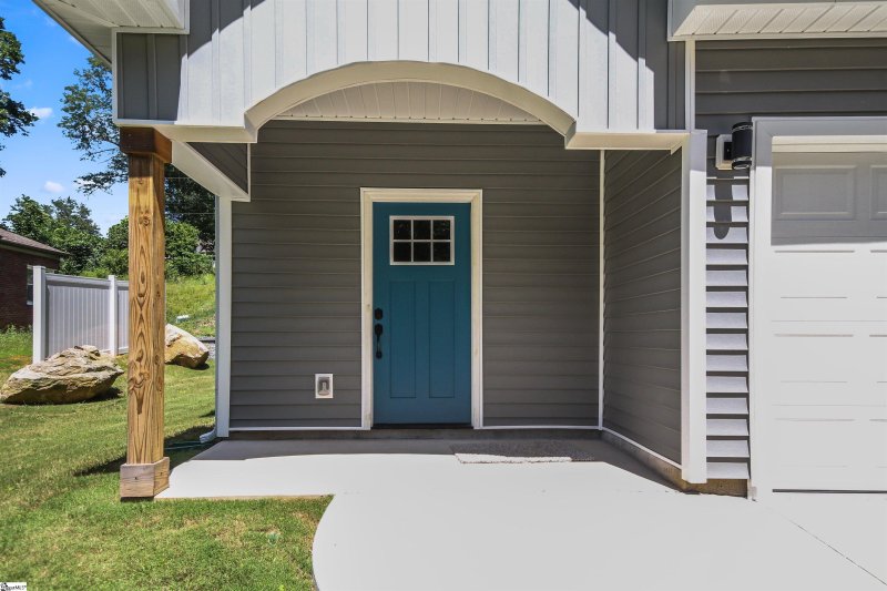 Property image 2 at 273 S HighPoint Road, Spartanburg, SC 29301