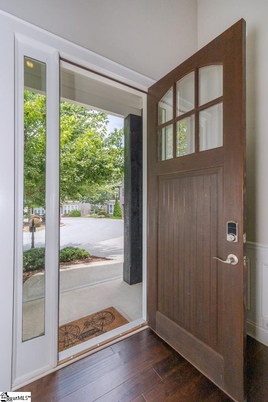 Property image 3 at 6 Wild Indigo Circle, Greenville, SC 29607