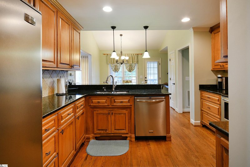 Property image 4 at 103 Stonewall Court, Easley, SC 29642