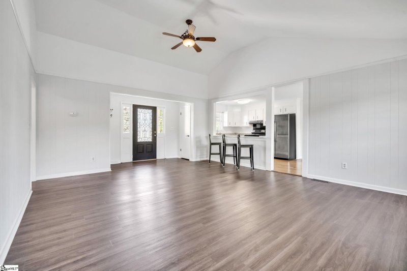 Property image 3 at 414 Wimberly Lane, Easley, SC 29642