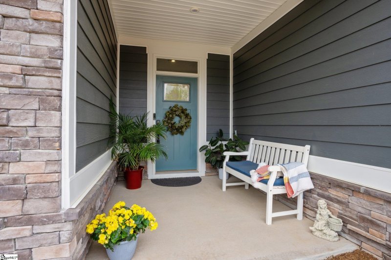 Property image 3 at 33 Yakama Way, Greenville, SC 29607