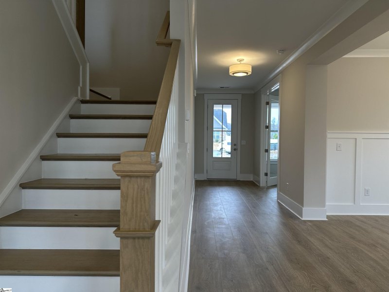 Property image 3 at 8 Stony Run Lane, Simpsonville, SC 29681