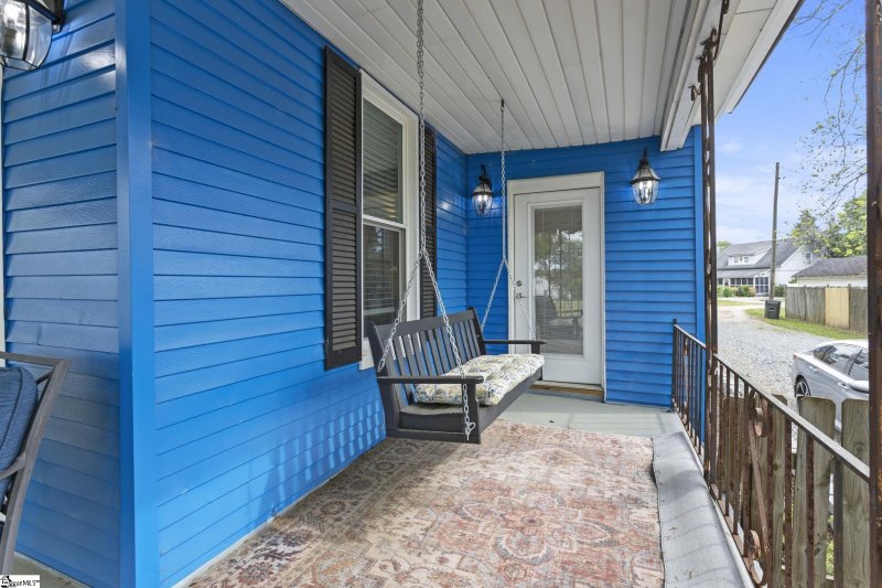 Property image 3 at 125 Victor Avenue, Greer, SC 29651