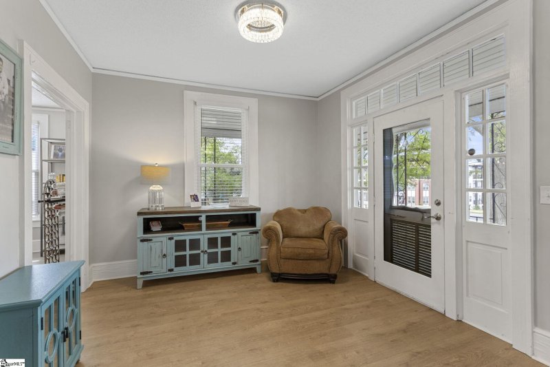 Property image 5 at 125 Victor Avenue, Greer, SC 29651